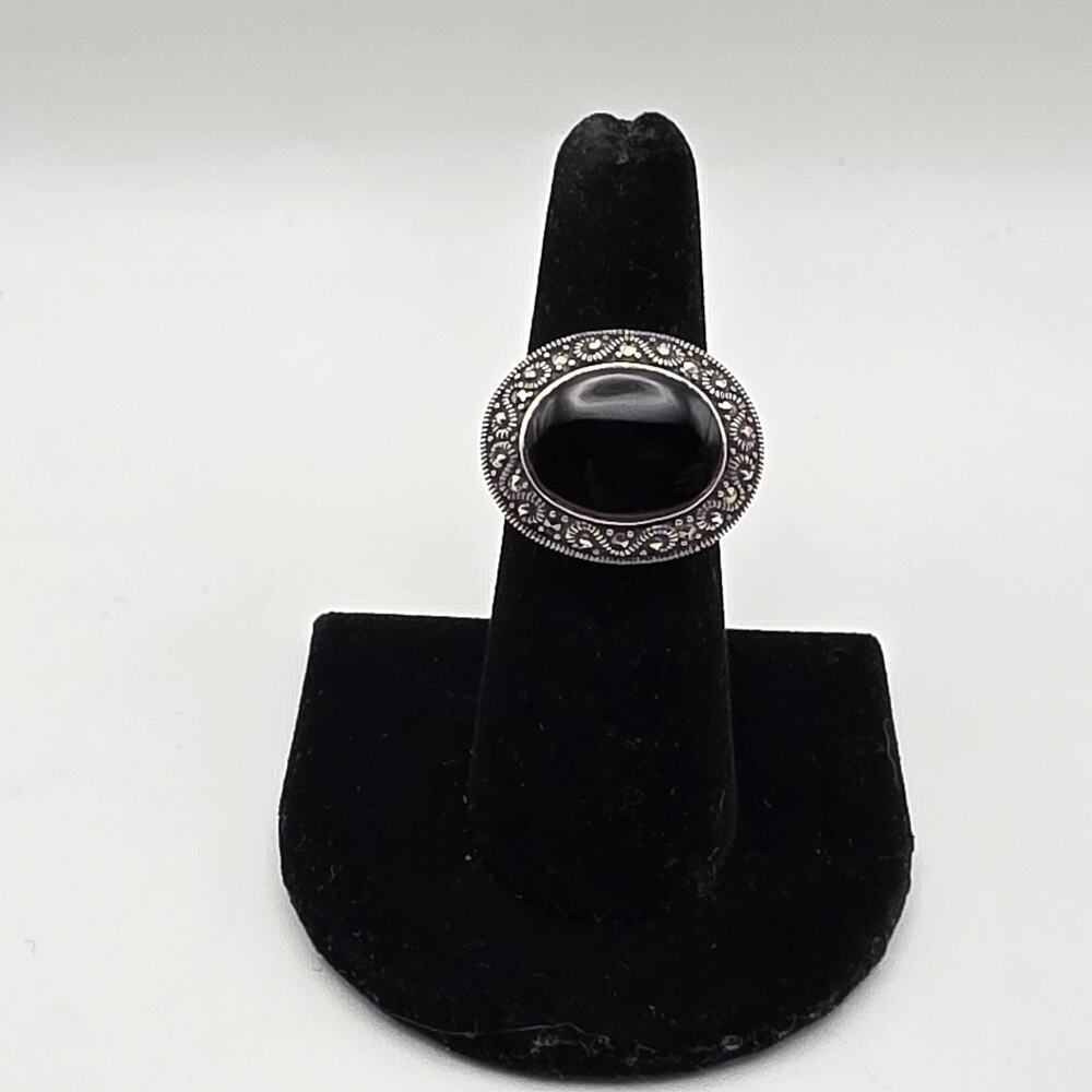 Vintage Sterling Silver Black Onyx & Marcasite Stones Cocktail Ring Size 6.75